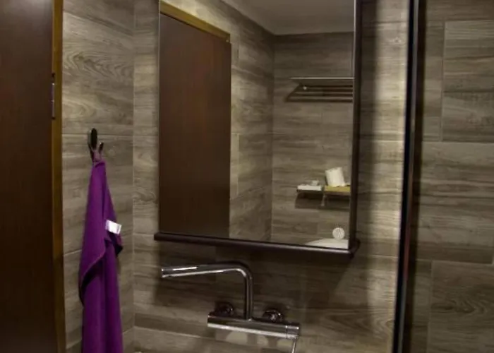 Vakantiehuis Five Bedroom Vrbovsko