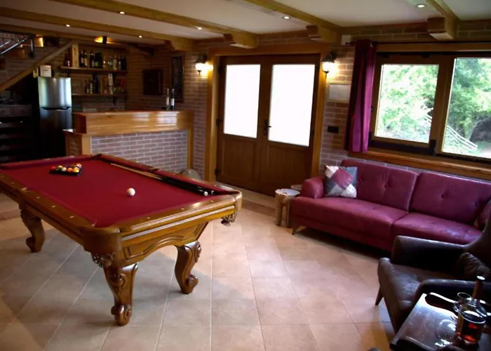 Five Bedroom Vrbovsko